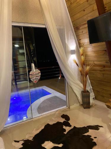 Kolam renang di atau dekat dengan Pérola Cabana
