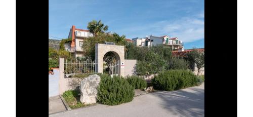 Villa Beachfront Trogir Pantana