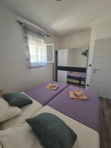 Apartment GOGO, free parking, self check-in