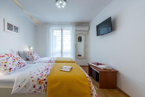 SB Apartment No 1
