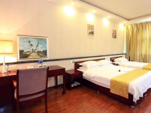 Φωτογραφία από το άλμπουμ του GreenTree Eastern Anhui Huainan Guangchang Road Hotel σε Huainan