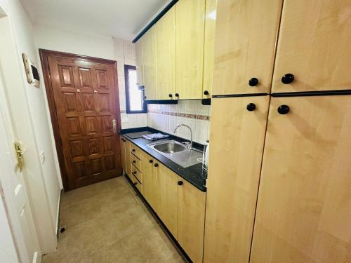 Cozy 2-Bed & Sofa-bed Studio - Pool Wifi Pets
