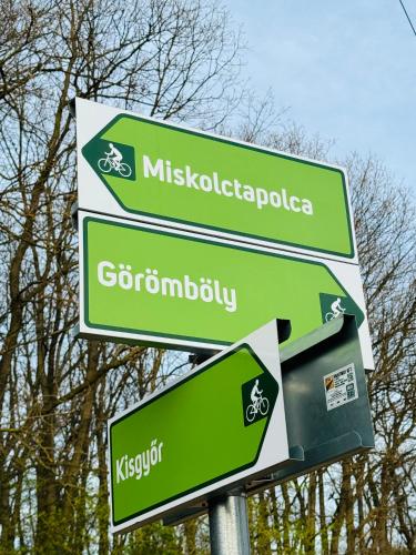 Gallery image of SWEET Apartman in Miskolctapolca