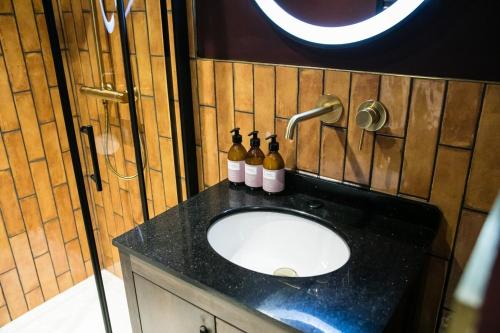 Φωτογραφία από το άλμπουμ του Foxlow Grange By Muse Escapes σε Buxton