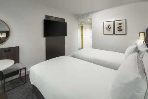 DoubleTree by Hilton Manchester Piccadilly photo 10