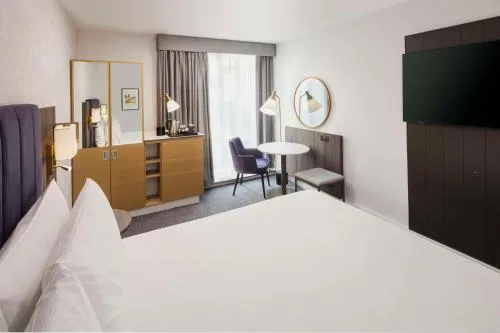 DoubleTree by Hilton Manchester Piccadilly photo 24
