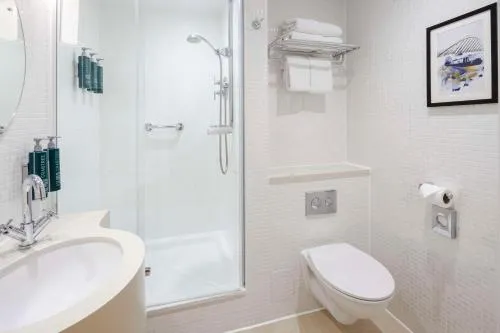 DoubleTree by Hilton Manchester Piccadilly photo 6