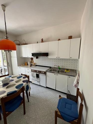 Φωτογραφία από το άλμπουμ του Garofani 22 σε Baia Verde