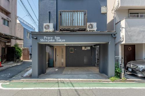 Peace Inn Shinjuku Tokyo
