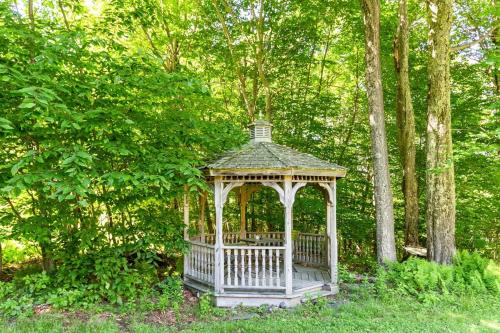a gazebo in the middle of a forest at Roscoe Retreat in Roscoe