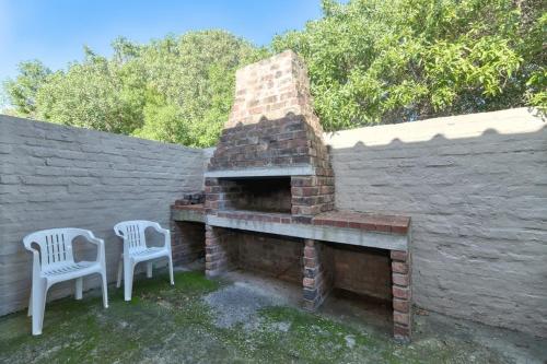 Gambar di galeri bagi Potties House In Arniston di Arniston