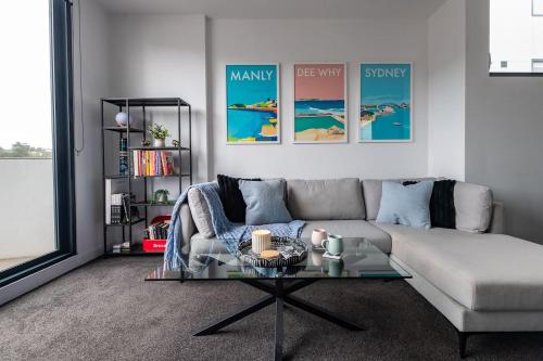 Afbeelding uit fotogalerij van Dee Why Sky High - A Radiant Coastal Couples' Refuge in Deewhy