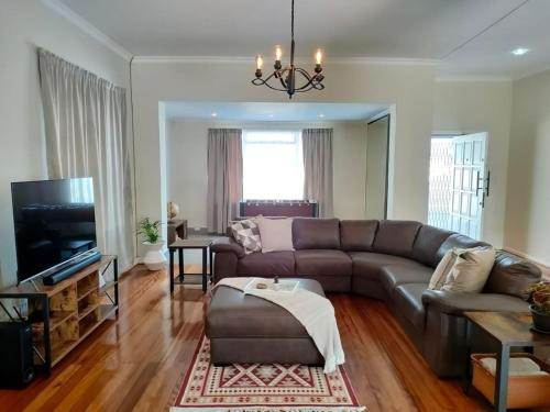 Μια τηλεόραση ή/και κέντρο ψυχαγωγίας στο Luxury Living On Westview