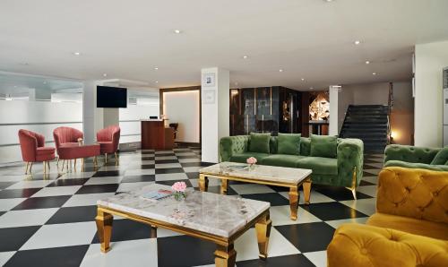 Posezení v ubytování Deventure Sarovar Portico Patel Nagar