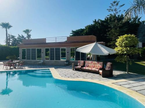 Luxury Villa - King Mariout