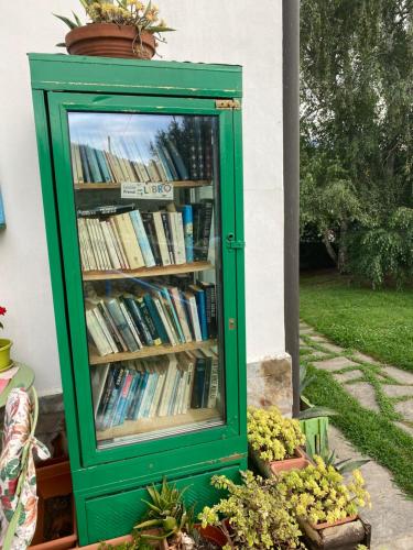 Κήπος έξω από το B&B Il tempo del sogno con cani e gatti Pet&Breakfast