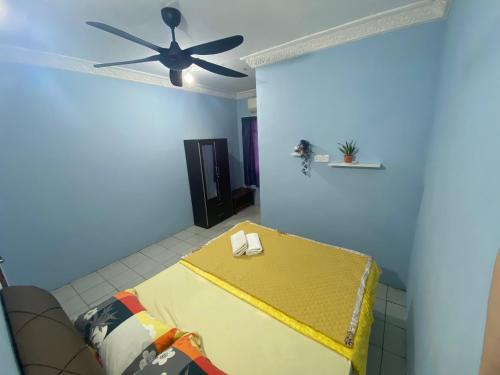 Katil atau katil-katil dalam bilik di Serimuda Homestay