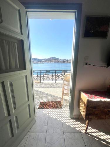 Bracciera Lipsi Apts 3