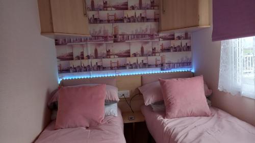 Gallery image of A&P Sheron Holiday Home - Millfieds, Ingoldmells, Skegness in Ingoldmells