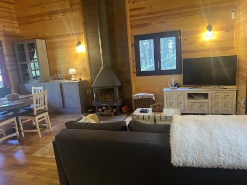Η κουζίνα ή μικρή κουζίνα στο Casa en Port del Comte mínimo 31 días