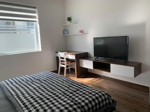 Televisyen dan/atau pusat hiburan di DK Apartment 2