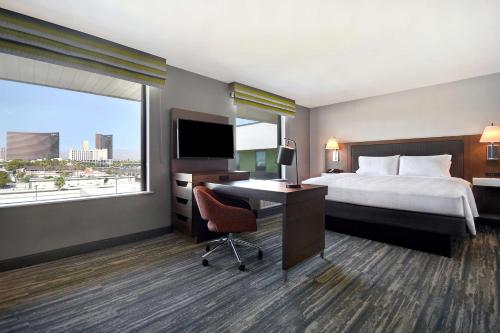 Hampton Inn & Suites Las Vegas Convention Center - No Resort Fee Image