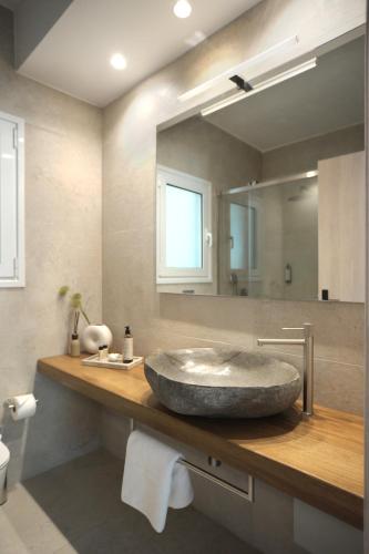 Ένα μπάνιο στο Villa Vivari Suites