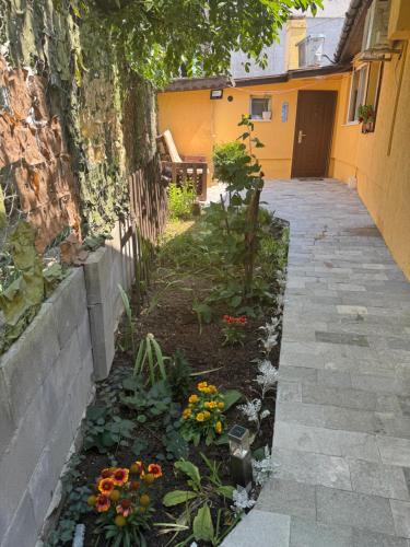 Zahrada ubytování Danube Rose Cottage