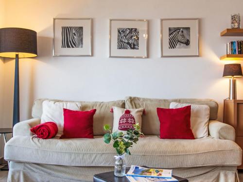Apartment Grand Panorama B3 by Interhome