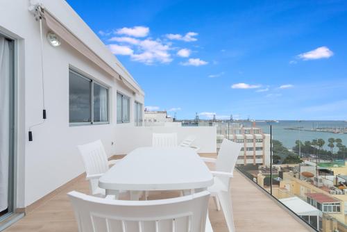 Home2Book Design Attic City&Beach Views Las Palmas