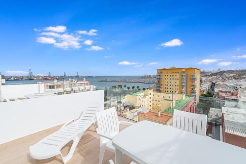 Home2Book Design Attic City&Beach Views Las Palmas