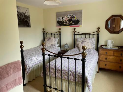 Ένα ή περισσότερα κρεβάτια σε δωμάτιο στο Birch House B&B