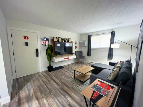 Gallery image of Private Renovated Bengals Apartment 5 Star in Canton