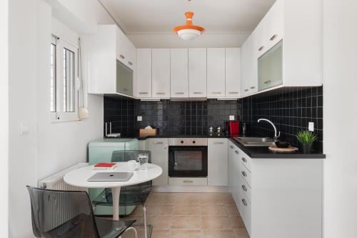 Large terrace studio