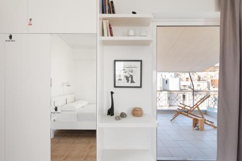 Large terrace studio