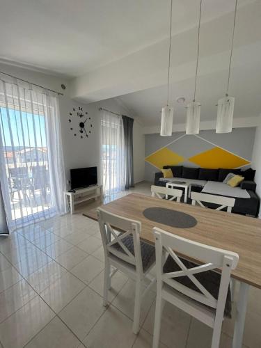 Χώρος καθιστικού στο Apartman Lorna
