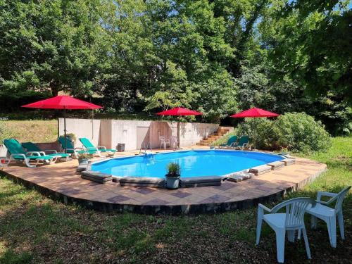 Swimmingpoolen hos eller tæt på Quinta-da-Encavalada