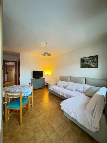 Fotografie z fotogalerie ubytování Chalet adosado primera línea v destinaci El Mojón