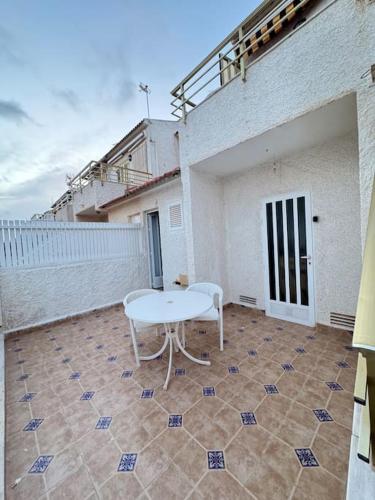 Fotografie z fotogalerie ubytování Chalet adosado primera línea v destinaci El Mojón