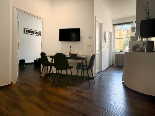 TP Apartment Luxury Colosseum