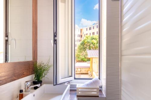 TP Apartment Luxury Colosseum