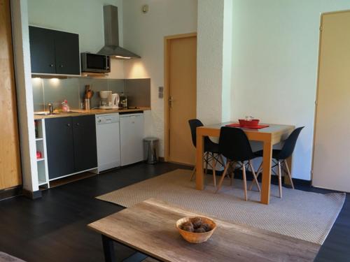 Appartement cosy au centre de Chamonix avec jardin, 2 pièces, bien équipé, accepte animaux
