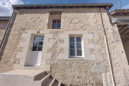 Maison en pierre rénovée