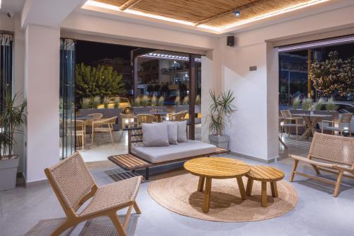 Gallery image of Pantheon Sea View in Nei Poroi