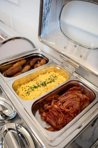 Essen im Hotel oder in der Nähe
