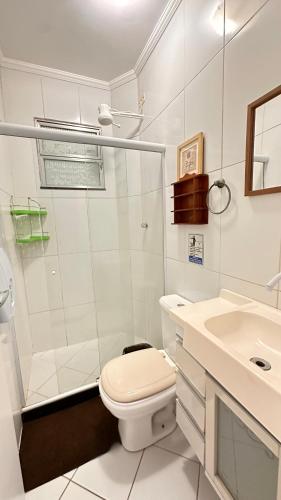 Bilik mandi di Village Potira - The Guest House