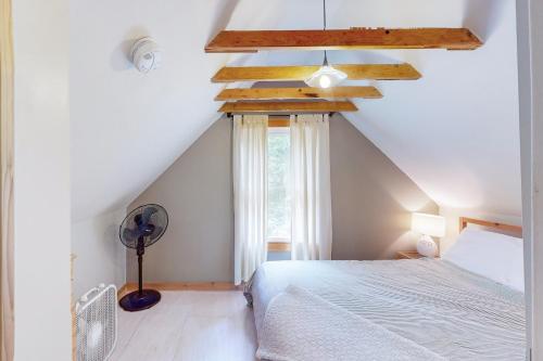 Cama o camas de una habitación en Big Boulder Retreat
