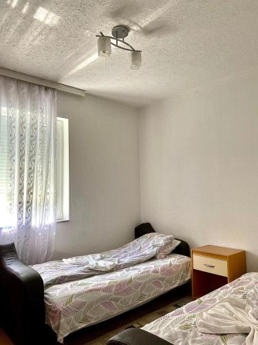 Gambar di galeri bagi Lola Guest House di Vusanje
