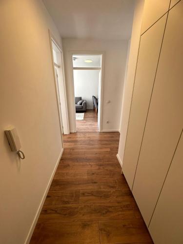 Una cama o camas en una habitación de INA Apartment Oasis