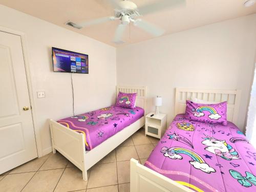 Orlando villa private pool/hot tub close to Disney photo 29